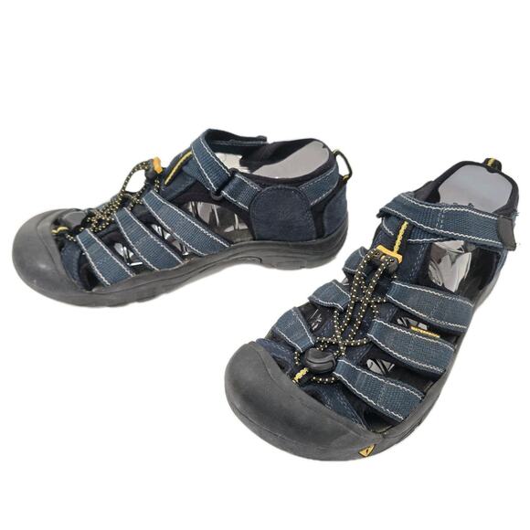 Keen Newport H2 Sandals Mens 6 Navy Blue Closed Toe Water Hiking Sport Hybrid - Picture 1 of 10